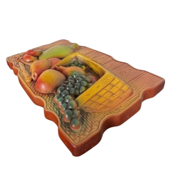 🎉Vtg Miller Studio Chalkware 1967 Fruit Basket Jug Wall Hanging Plaque H.P. - Picture 4 of 7